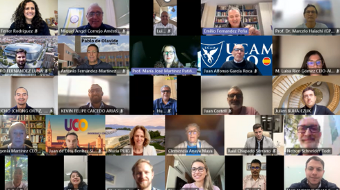 Fotografia grupal de la reunió virtual 